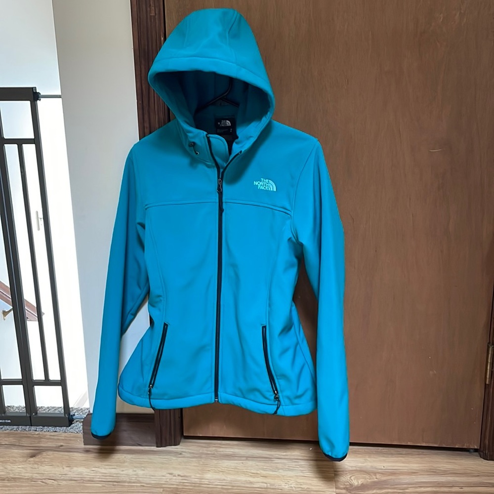 Women’s North Face Jacket